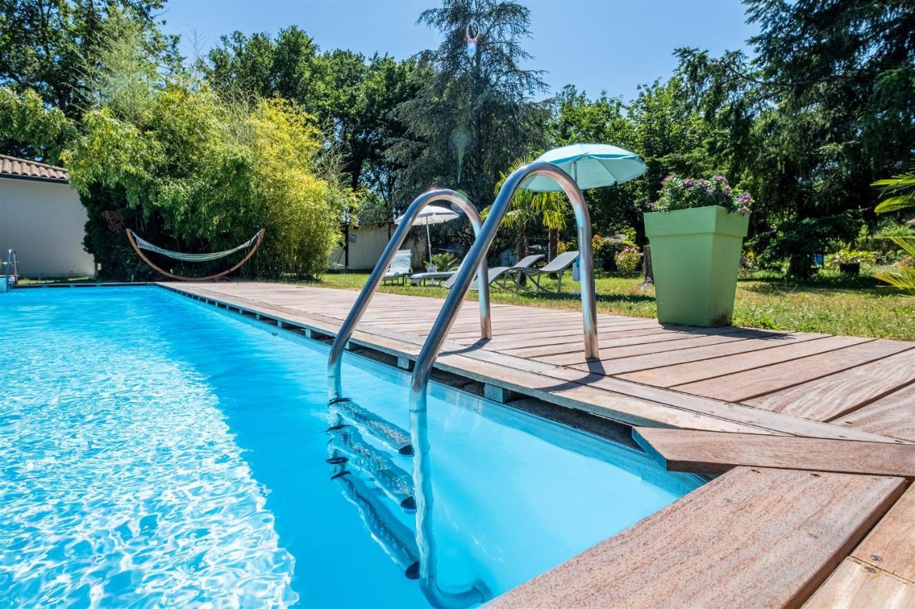 Villa Gena Saint-Medard-d'Eyrans Ngoại thất bức ảnh